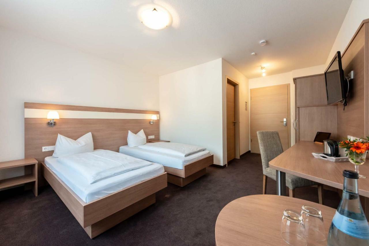 Hotel Roessle Berneck Altensteig Extérieur photo